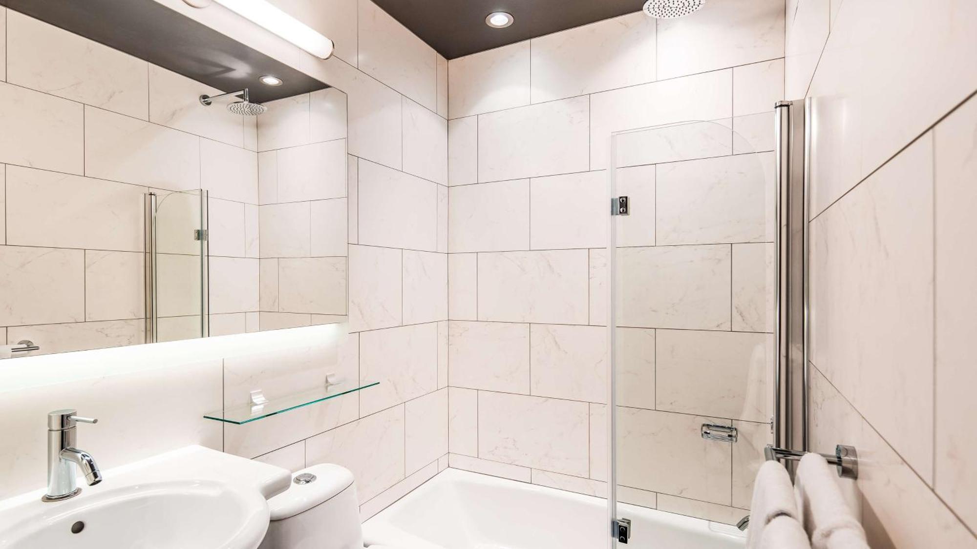 Best Western Premier Hotel Aristocrate Quebec City Bagian luar foto